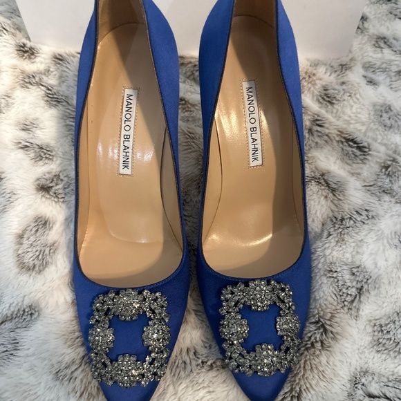 Manolo Blahnik Shoes - Monolo Blahnik Hangisi
